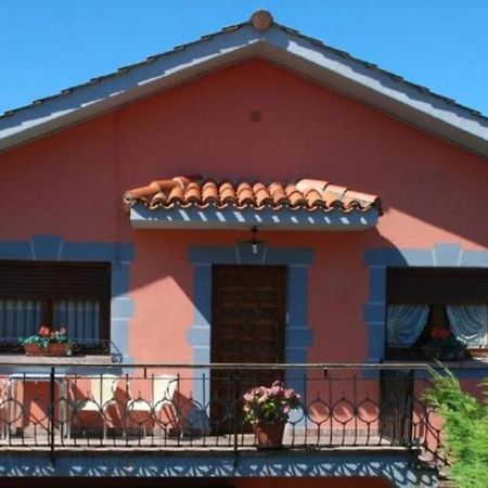 La Casa De Carolina Villa Onís Exterior foto